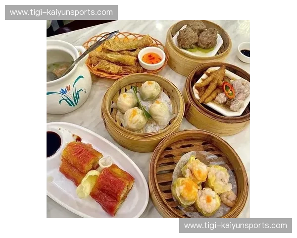 南北双城记：当羊城的早茶遇上津门的相声，谁才是中国最有“烟火气”的城市？